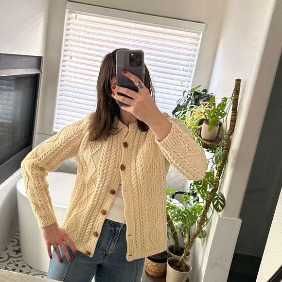 Vintage Mary Smith Hand Knitted Wool Ireland Fisherman's Cable Sweater Cardigan - Picture 2 of 15
